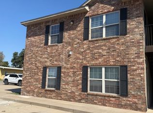 617 W 3rd St UNIT 5, Watonga, OK 73772
