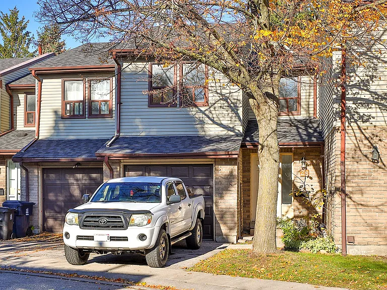 207 Scarborough Golf Club Rd — Photo 20