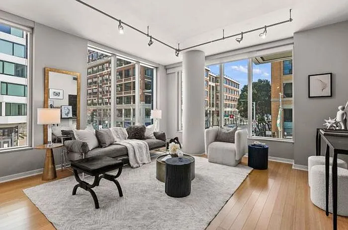 318 Spear St #3B — Photo 3