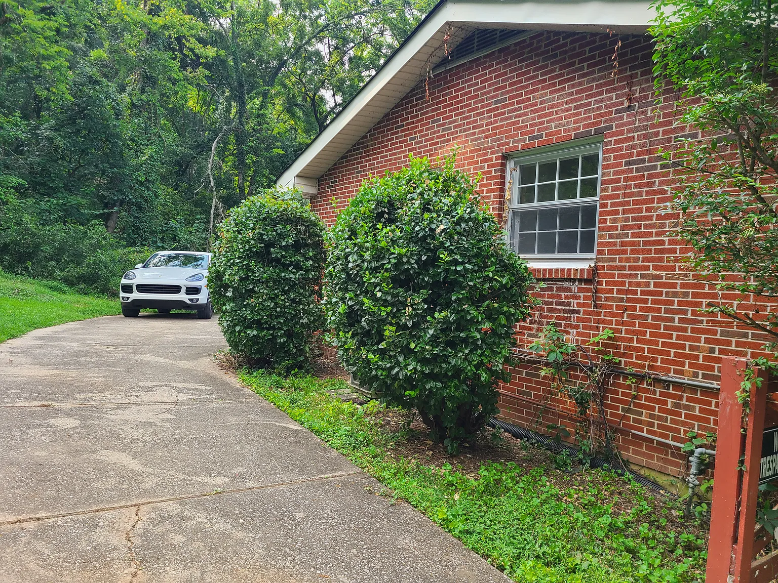 5 bed, 2726 sqft, $2,800 — Photo 2