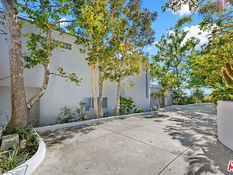 30112 Cuthbert Rd — Photo 30
