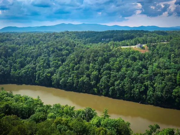 354AC Myna Dr, Ellijay, GA 30540