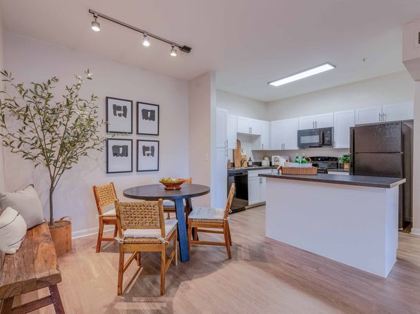 3645 S Dallas St #T202