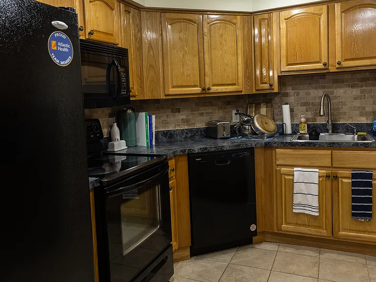 166 Jamestown Rd — Photo 17