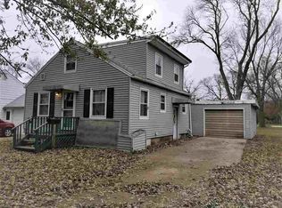 809 9th Ave, Charles City, IA 50616