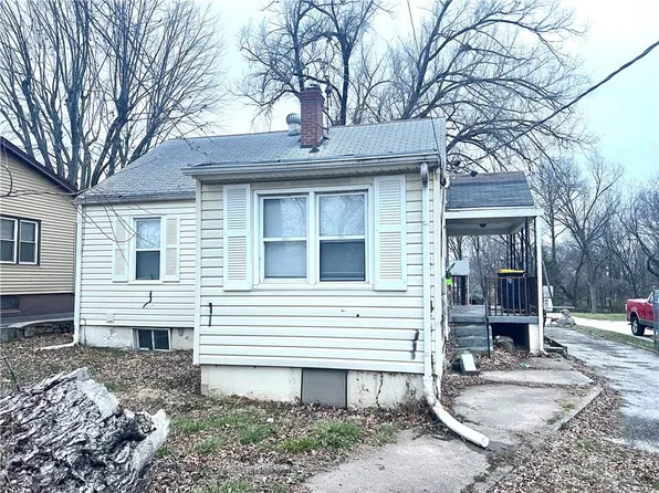 4241 E 68th Ter, Kansas City, MO 64132