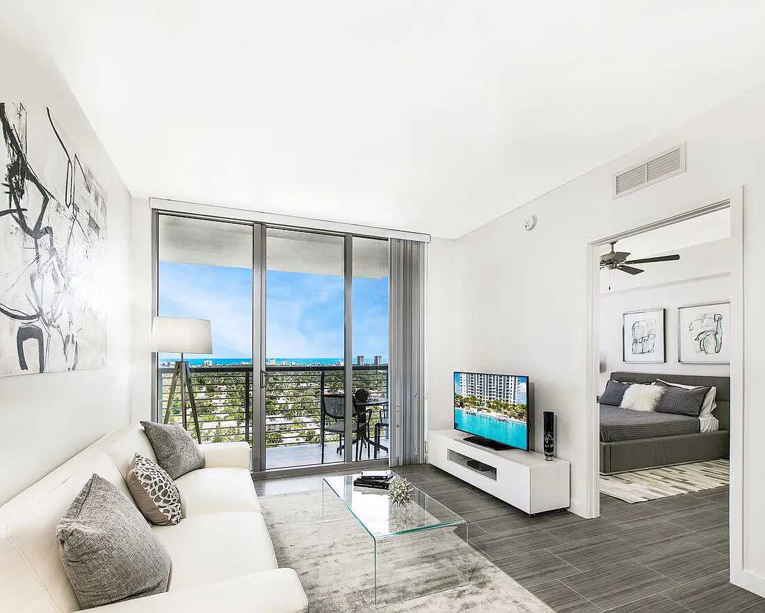 Building Photo - Circ Residences