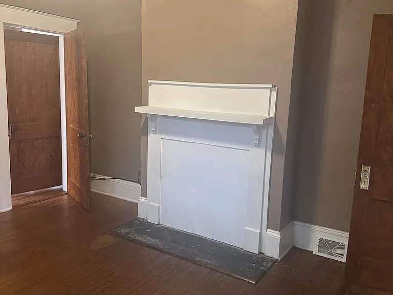 120 Princeton St — Photo 7