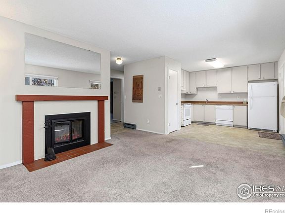 4th image of 925 Columbia Rd