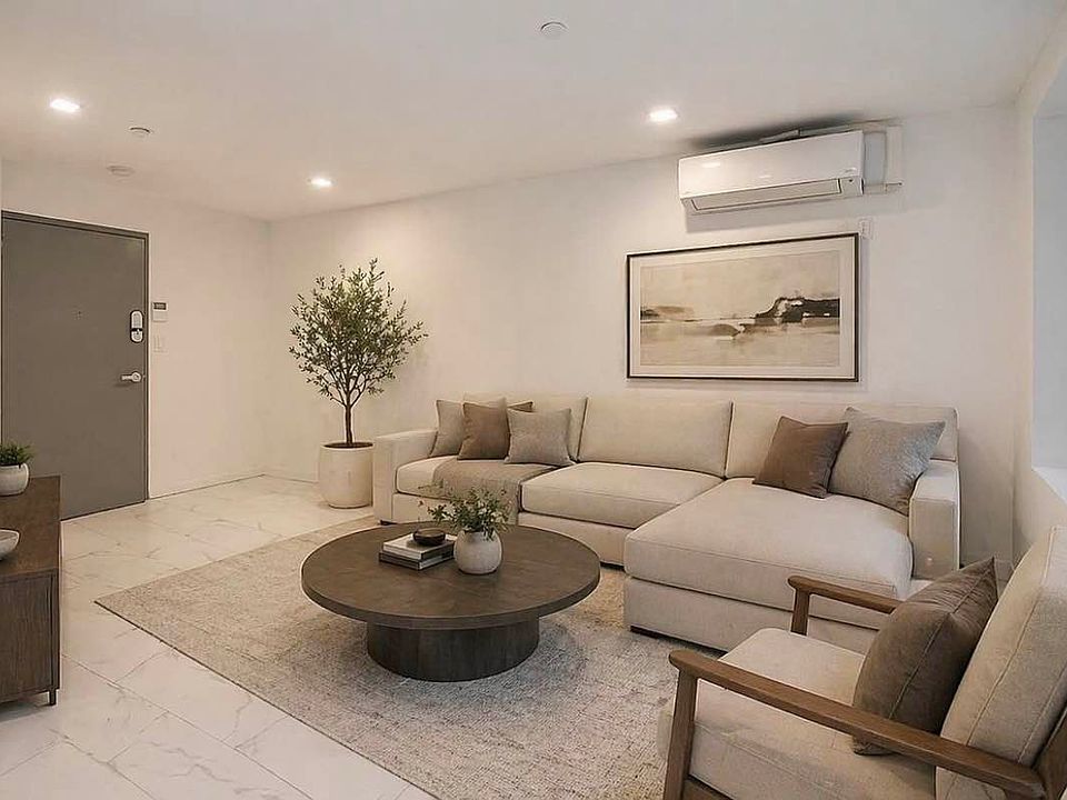 2nd image of 115 W 136th St APT 2