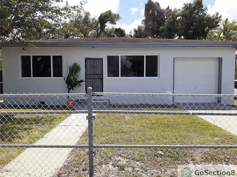 2nd image of 3060 NW 50th St