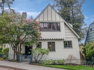 2807 SW Montgomery Dr, Portland, OR 97201