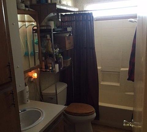 4th image of 19021 Dennis St