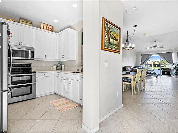 2nd image of 8639 Mangrove Cay