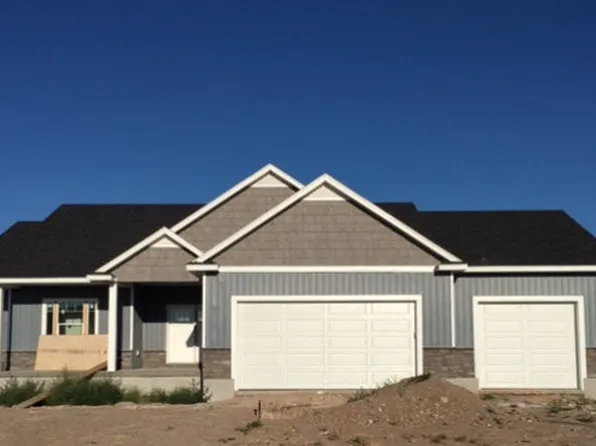 8993 N Berggren Dr, Idaho Falls, ID 83401