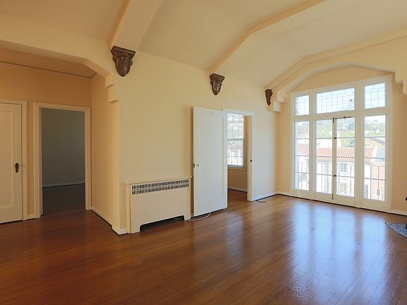 3rd image of 330 W Portal Ave #103