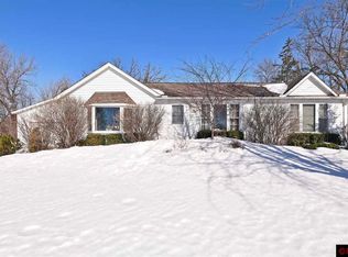 320 4th Ave NW, Waseca, MN 56093