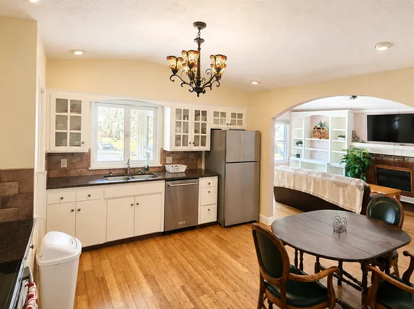 2016 10th Ave North, 2016 10th Ave N #A, Billings, MT 59101