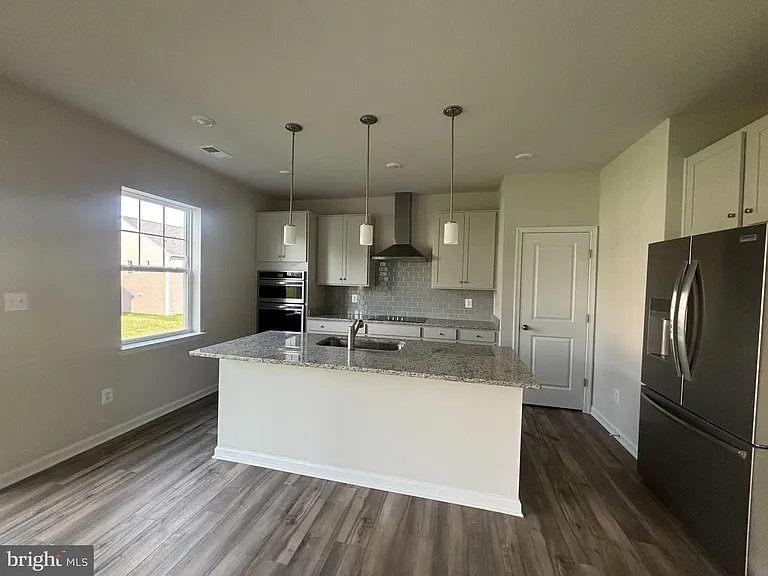 28 Forest Grove Ave #248 — Photo 11