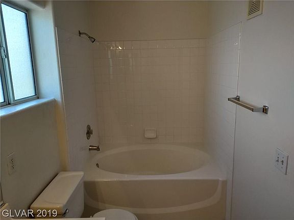 5th image of 5710 E Tropicana Ave Unit 2030