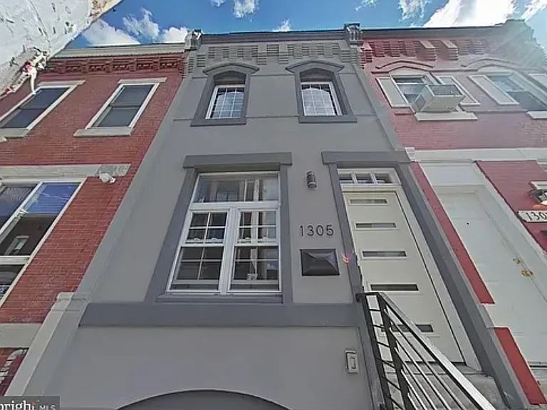 1305 N Dover St #1 — Photo 1