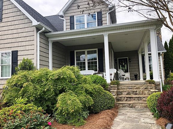5th image of 120 Big Oak Dr