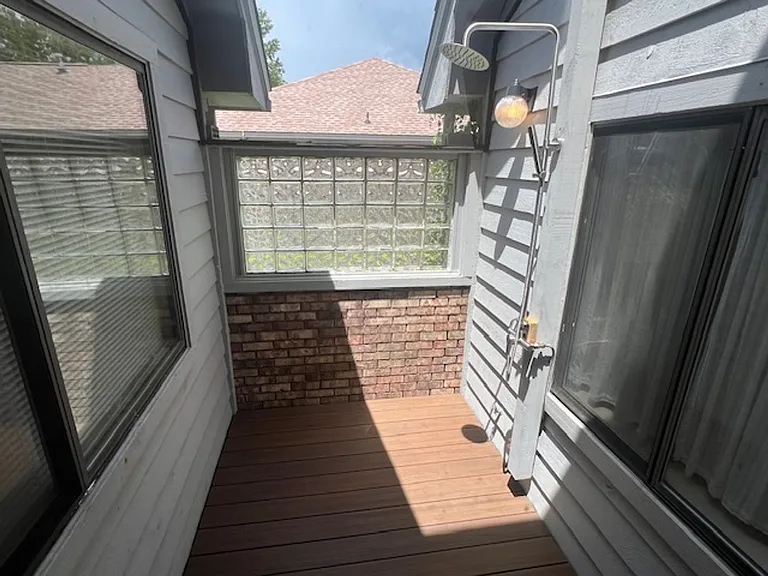 1236 Whitewood Way — Photo 13