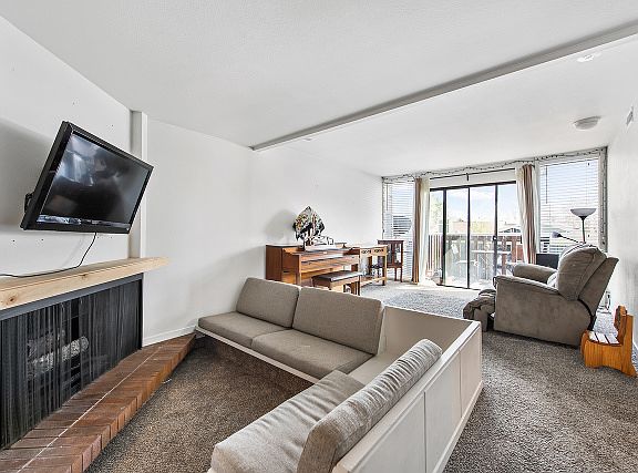 3rd image of 4165 S 2700 W APT 2A