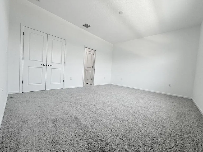 4394 S Longwood Lake Sq — Photo 10