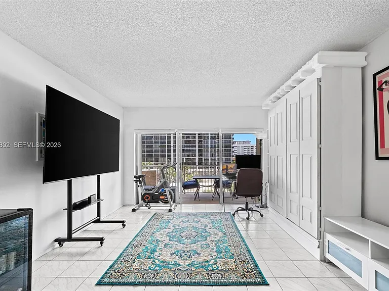 1985 S Ocean Dr #3A — Photo 3