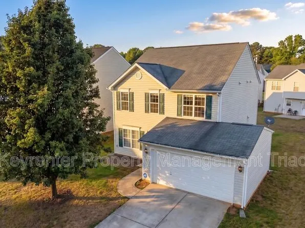 2703 Stafford St, Greensboro, NC 27407