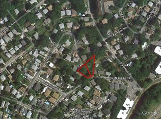 111-115 Huntsbridge Rd #2, Yonkers, NY 10704