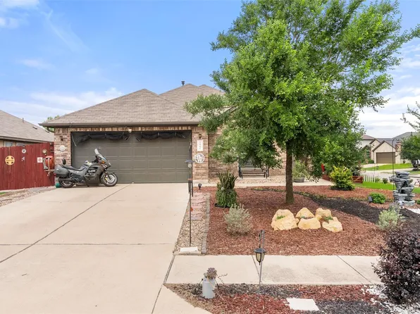 5980 Heron Dr, Buda, TX 78610