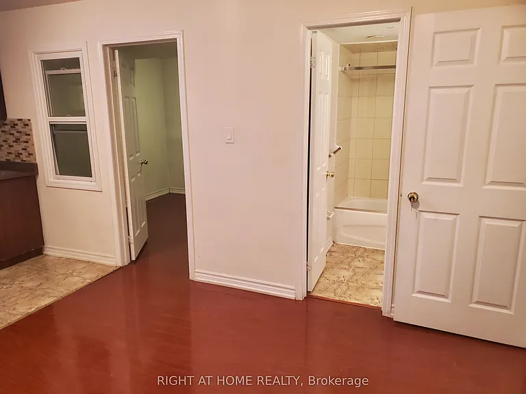 38 Cliff Gunn Rd #BASEMENT — Photo 9