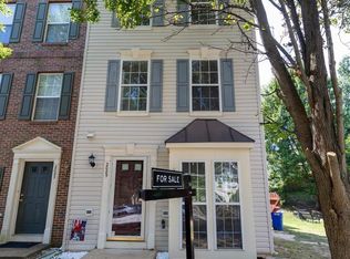 2085 Stargrass Ct, Woodbridge, VA 22192