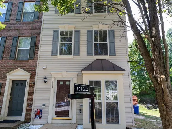 2085 Stargrass Ct, Woodbridge, VA 22192