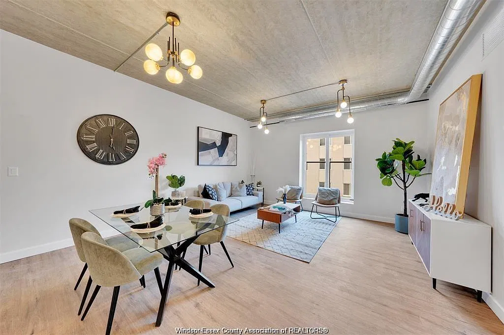 1 bed, 1079 sqft, $1,850 — Photo 4