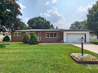 2812 Mohican Rd, Janesville, WI 53545