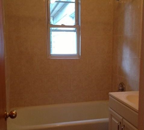5th image of 8508 253rd St
