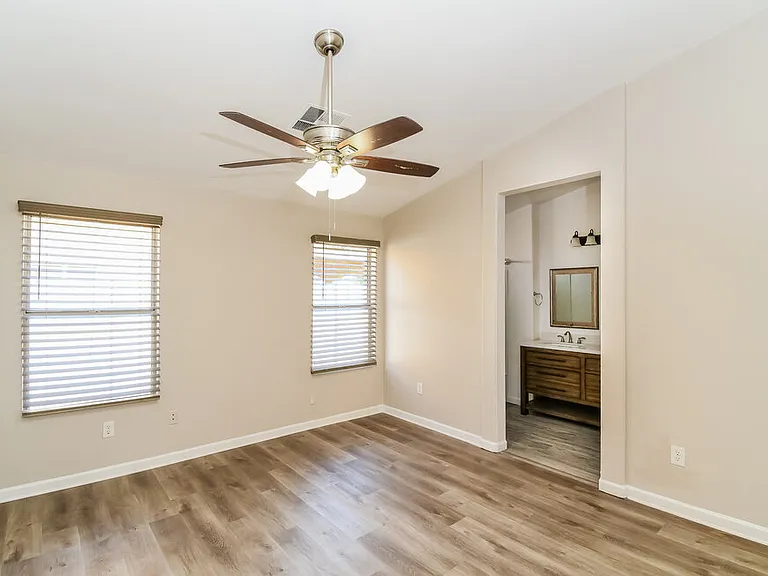 2717 S Ananea — Photo 8