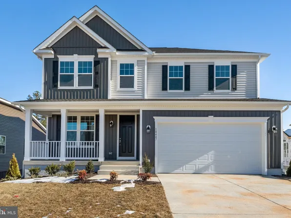 18447 Governor Dr, Ruther Glen, VA 22546