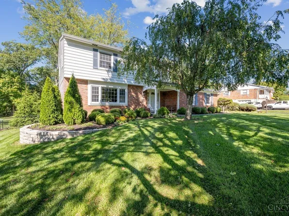7356 N Pisgah Dr, West Chester, OH 45069