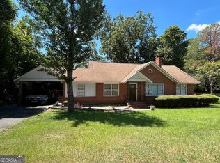 1380 Sylvian Dr, Macon, GA 31206