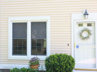 54 Rope Ferry Rd UNIT H137, Waterford, CT 06385