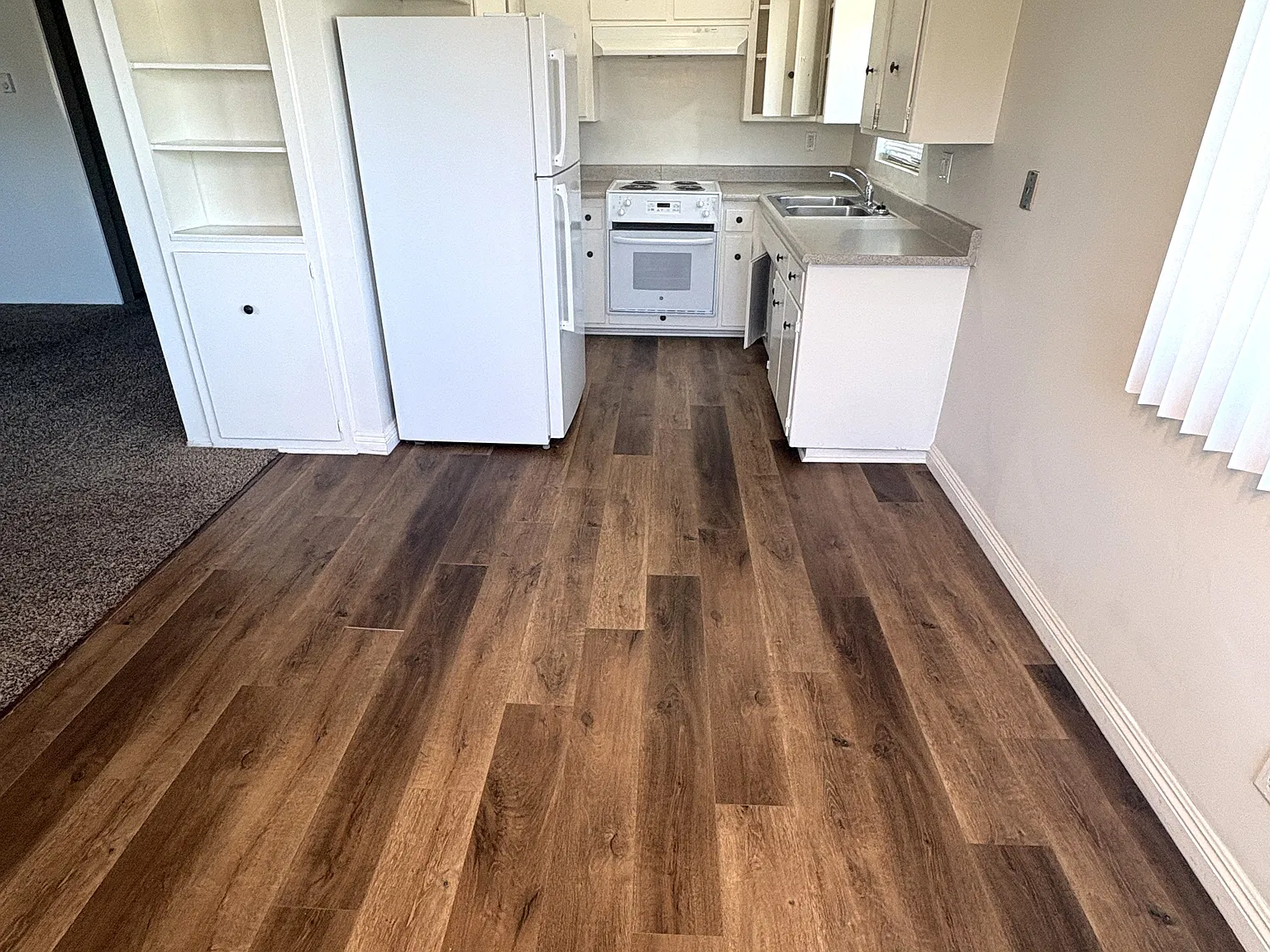 2 bed, 1100 sqft, $2,500 — Photo 4