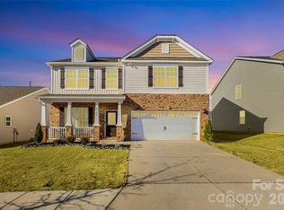 9142 Mackinaw Dr, Gastonia, NC