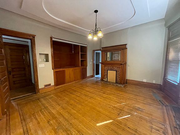 2nd image of 2433 Colfax Ave S #2433