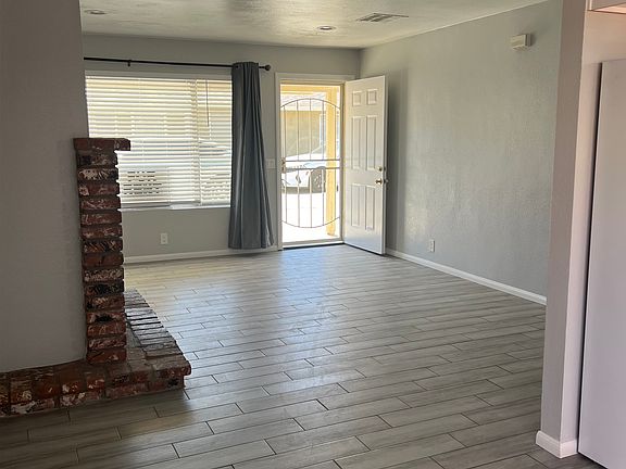 2nd image of 16578 Vine St APT A