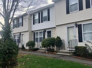 20 Firethorn Dr #20, Glastonbury, CT 06033