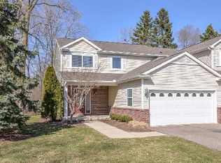 551 Indian Oaks Dr #551, Howell, MI 48843
